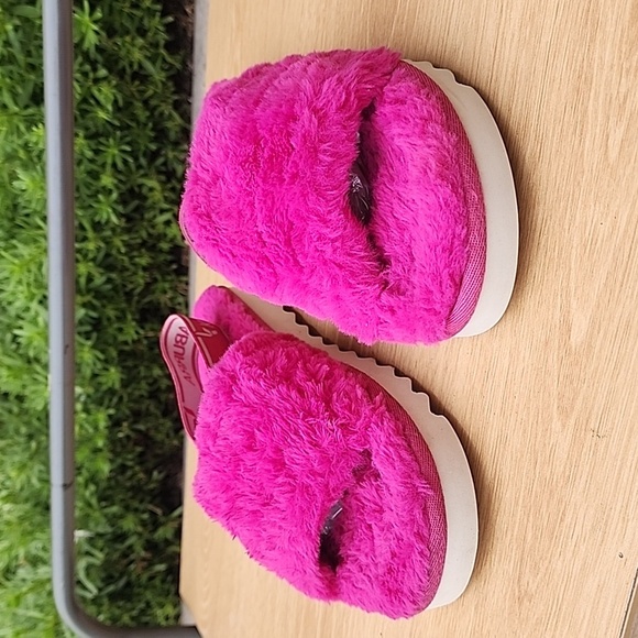Koolaburra by UGG Kid's Backstrap Slide Sandals Fuzz'n Raspberry Rose Size US 4 - Picture 2 of 13